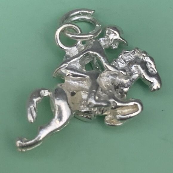 REO Jewelry - Jockey Horse Racing Sterling Silver Jewelry Charm #vintage #race track
